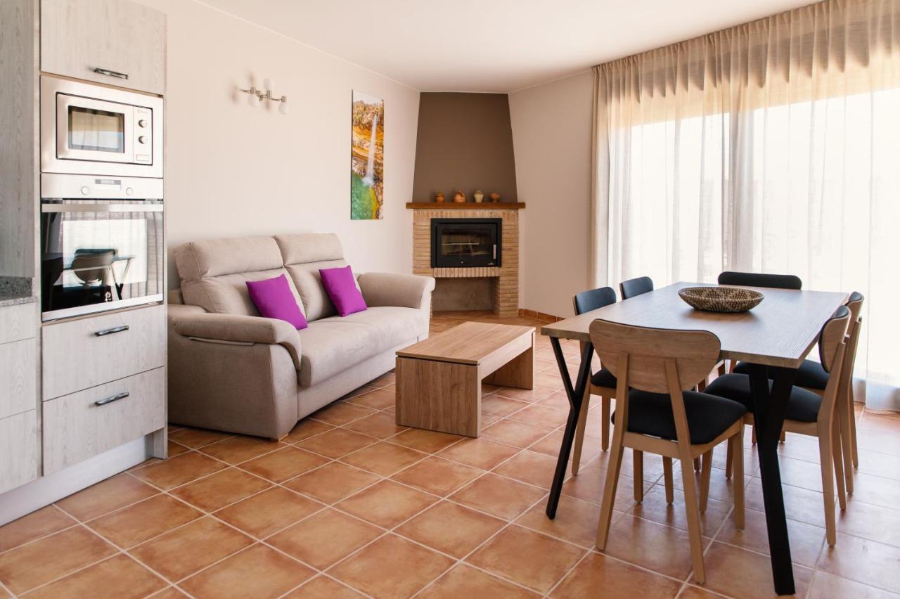 Ca L'Apotecari Apartment Каласейте Екстериор снимка