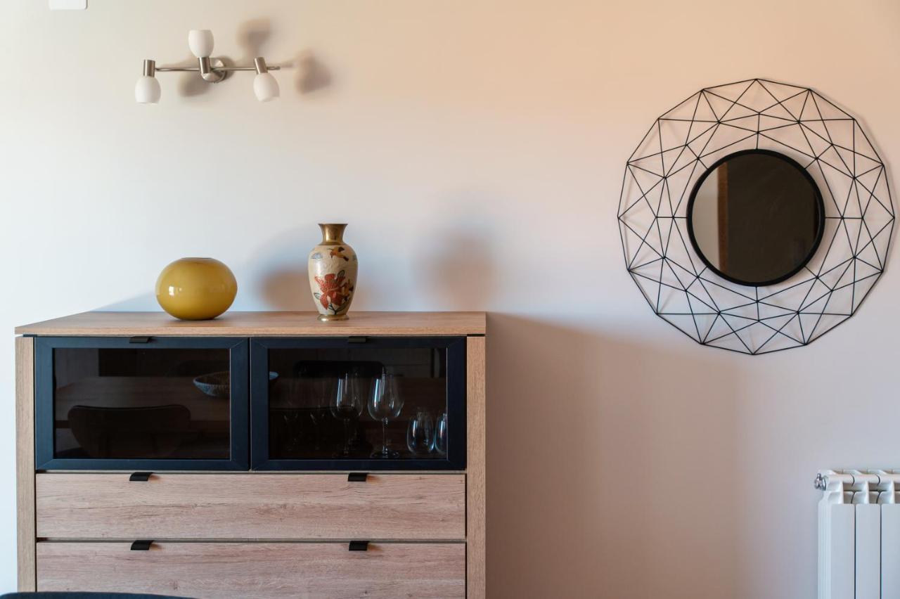 Ca L'Apotecari Apartment Каласейте Екстериор снимка