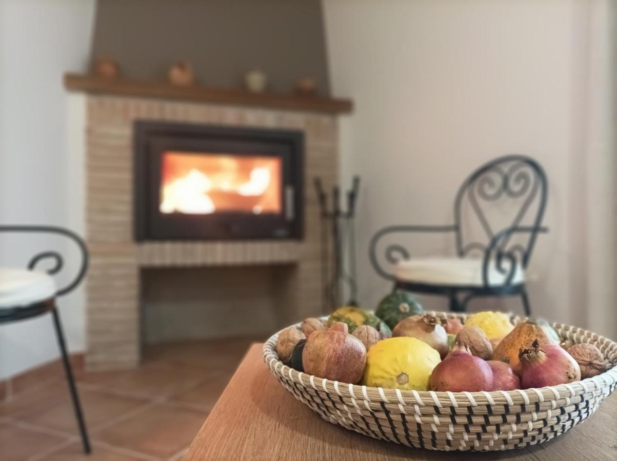 Ca L'Apotecari Apartment Каласейте Екстериор снимка